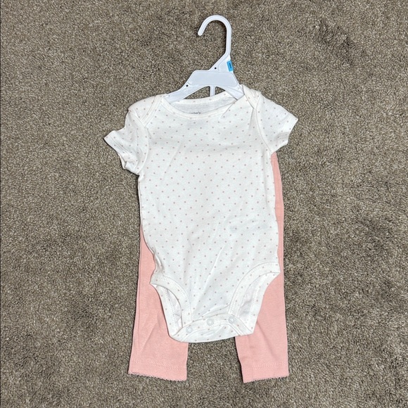 Carter's baby Floral Hoodie with Pink Pants and Onesie 3 Piece Set Size 6M - Picture 2 of 4